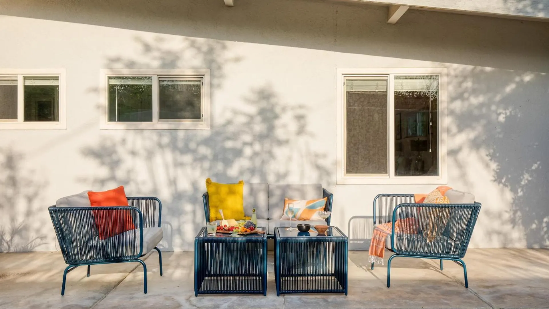 Lloyd By Avantstay Palm Spring Paradise W Pool Large Yard Table Tennis Permit3779 パーム・スプリングス 別荘
